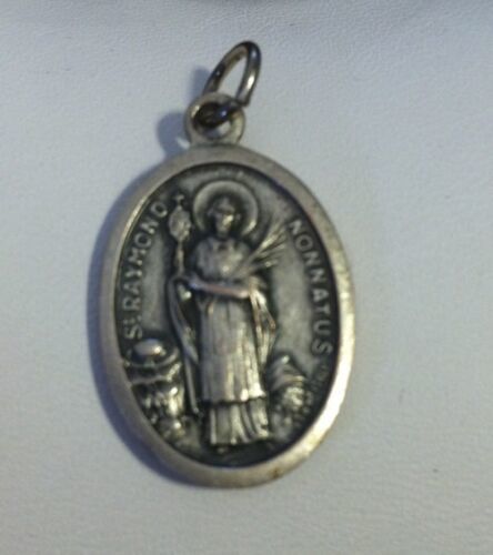 St Raymond &amp; Ntp A. Sra Demontserrat R.P.N. Silver Tone Pendant 2013 - $8.09