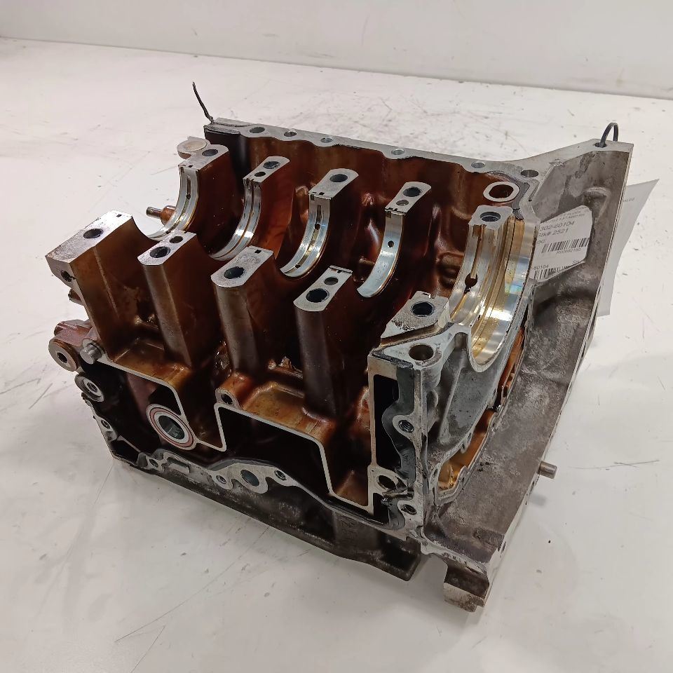 Passenger Right Bare Engine Cylinder Block 2.5L Fits 15-19 Subaru Legacy - $263.94