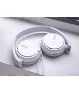 Sony MDR-ZX110 ZX Series Wired On-Ear Stereo Headphones ZX110 White Tang... - $19.10 CAD