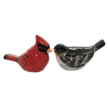 Red Cardinal Chickadee 41913 Bird Ceramic 3D Salt &amp; Pepper Set Susan Winget - £17.99 GBP