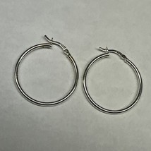SU 925 Sterling Silver Hoop Earrings 1&quot; - $652.11 MXN