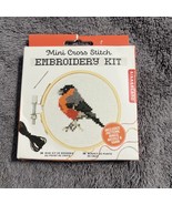 Kikkerland (GG180) Embroidery Kit Bird GG180 Kikkerland#1 - $184.16 MXN