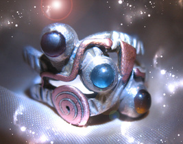 HAUNTED RING  WELL OF EXTREME AND EXTRAORDINARY SUPERNATURAL GIFTS MAGICK LIGHT  image 2