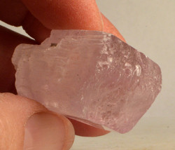 #5690 Light Pink Kunzite - Afghanistan - 25.9 grams = 129.5 Carats - $60.00