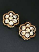 Vintage Clear Round Rhinestone Cluster Flower in Goldtone Frame Clip Earrings –  - £11.87 GBP
