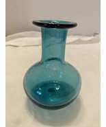 Very Nice Handblown Bud Vase 4 1/2&quot; Tall, 3 1/4&quot; Wide at Widest Point. - $168.34 MXN