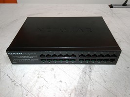 Defective NETGEAR GS324 24-Port Gigabit Ethernet Unmanaged Switch AS-IS - £33.45 GBP