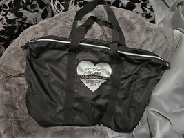 VICTORIA&#39;S SECRET FASHION SHOW LONDON 2014 Duffle Gym Travel black silve... - $20.79
