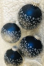 Krebs Christmas Ornament Set 4 Glittery Stars Navy Blue Gray Glass Balls - £15.78 GBP