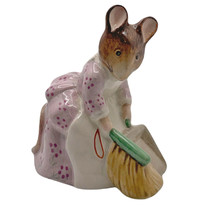 Warne &amp; Co 1977 Beatrix Potter Hunca Munca Sweeping Beswick England Figurine - £20.13 GBP