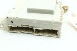 2006-2008 LEXUS IS250 RIGHT SIDE INTERIOR UNDER DASH FUSE BOX H1415 image 6