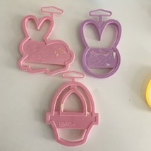 Lot 9 Cookie Cutters Wilton plastic EASTER Vintage BUNNY Flower CHICK church egg - £7.16 GBP