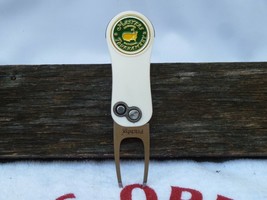 The Masters 2021 Green Ball Marker &amp; Divot Tool - Great Seller! Pitchfix - $383.54 MXN