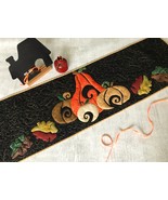 Quilted Thanksgiving table runner, Pumpkins bed topper, Halloween tablec... - $2,057.64 MXN