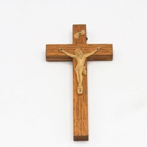 Madera Crucifijo Con / Jesús - $30.61