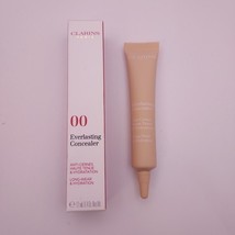 Clarins Everlasting Concealer .4oz 00 VERY LIGHT - $256.05 MXN