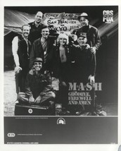MASH Television Series Final Episode Goodbye Farewell And Amen Photo 8 x 10 - £7.15 GBP