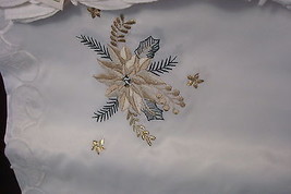 Christmas tablecloth Jin Xiu  66&quot;x125&quot; rectangular OFF WHITE/CREAM[1] - £58.26 GBP