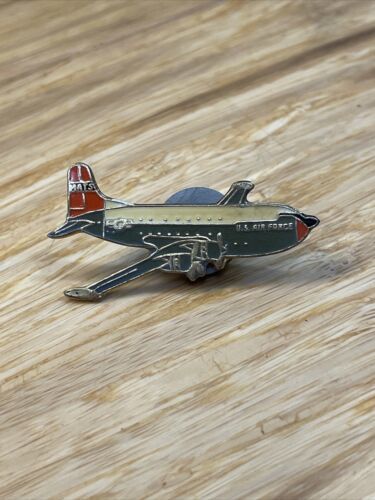 US Air Force Airplane Plane Military Lapel Pin KG JD - $14.85