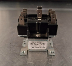 Speed Queen  Dryer RELAY 120/50-60HZ P/N: M400912P  [USED] - $15.18