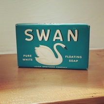 Vintage 40's SWAN Floating Soap - Large Size (new/sealed in original packaging)