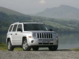 Jeep Patriot [UK] 2007 Poster 24 X 32 | 18 X 24 | 12 X 16 #CR-1411669 - £15.68 GBP+