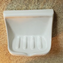 Vintage White Wall Mount Ceramic Soap Holder Large Exc Cond Clean No Chips - $24.90