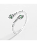925 Sterling Silver Creative Emerald Eyes Double Snake Head Ring - £17.37 GBP