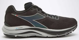 Diadora Men&#39;s Mythos Blushield 7 Vortice Hip Black / Silver - £58.47 GBP