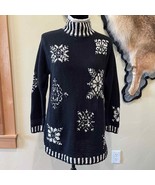 Long Sleeve VTG  Woolrich Women&#39; Winter Snowflake Sweater Black/ White Sz S - $58.88