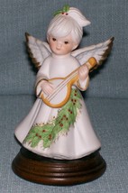 Lefton Porcelain Angel Figurine #10657 w/ Music Box -WHITE Christmas EUC- 1995 - £11.76 GBP