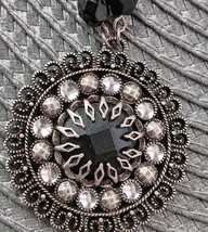 Robert Rose Eye Silver Tone &amp; Black Beaded Chain W/Ornate Medallion Pend... - $16.34