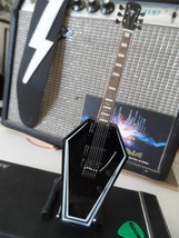 Zakk Wylde - Disciple 1:4 Scale Replica Guitar ~ New-
show original title

Or... - £20.59 GBP