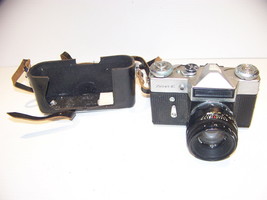 ZENIT-E MADE IN USSR CAMERA w/ HELIOS-44-2 2/58 LENS - $179.98