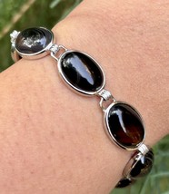 Bijou bracelet en plaqué or blanc, argent allemand, agate noire, 7,5 pouces - $23.62