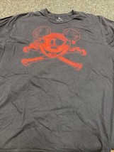 Disney Parks Pirates Caribbean Skull Cross Bones Mickey T Shirt Size Men... - $17.81