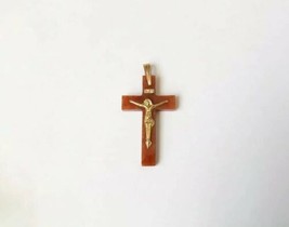14K Yellow Gold Jesus Crucifix Red Jade Cross Religious Pendant - PP9 - £220.88 GBP