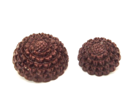 Floral Brooch Pin Lot Of 2 Carved Plastic Brown Flower Vtg C Clasp cottagecore - £11.63 GBP