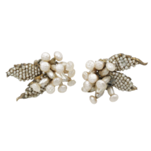 Vintage Miriam Haskell Wired Russian Gold Faux Pearl Leaf Bridal Earrings - £155.69 GBP