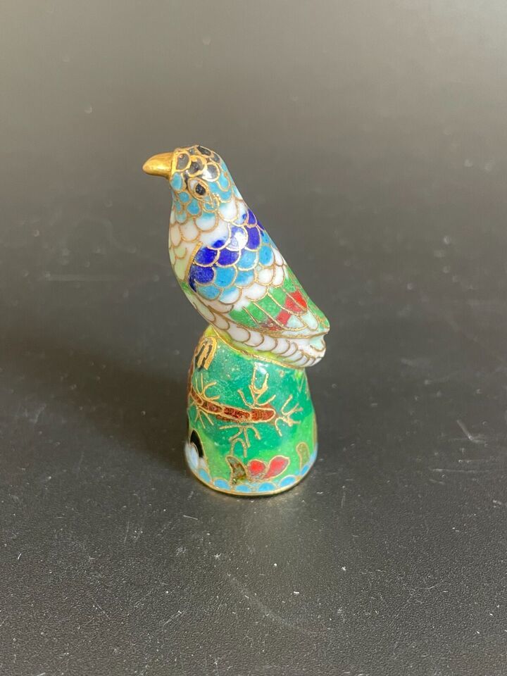 2 Dés à Coudre Anciens En Cloisonné Vert Chinois - Têtes D'oiseau, Occasion, Idéaux Pour Collectionneurs Ou Couture Vintage