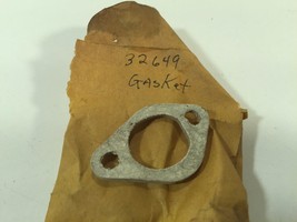 (1) Poulan Chainsaw 32649 Gasket 530032649 New Old Stock - $7.99