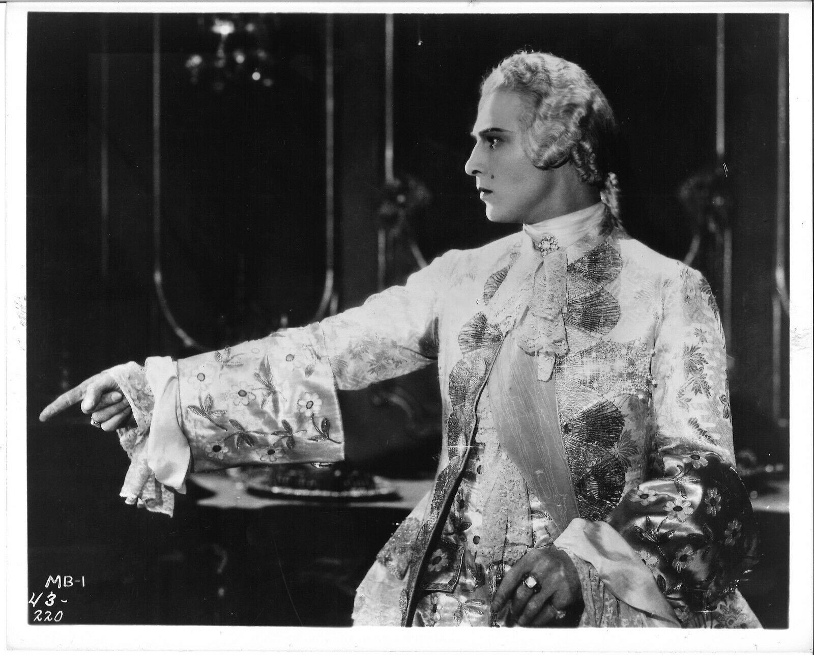 MONSIEUR BEAUCAIRE (1924) Rudolph Valentino Reaches For His Sword Dramat... - $20.00