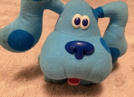 Vintage Tyco 1997 BLUES CLUES Pose A Blue Stuffed Animal Plush Dog - $18.69