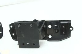 2003-2005 INFINITI FX45 FX35 FRONT BUMPER REINFORCEMENT SUPPORT BRACKET H1878 image 2