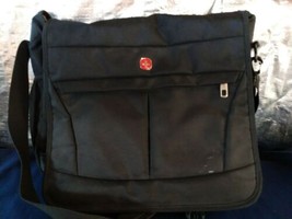 Swiss Gear Wenger Black Padded Laptop Travel Messenger Bag Briefcase - £18.67 GBP