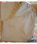 DOCKERS Brand ~ Men&#39;s 40 x 30 ~ Khaki (Tan) in Color ~ Cotton Blend Pants - $497.40 MXN