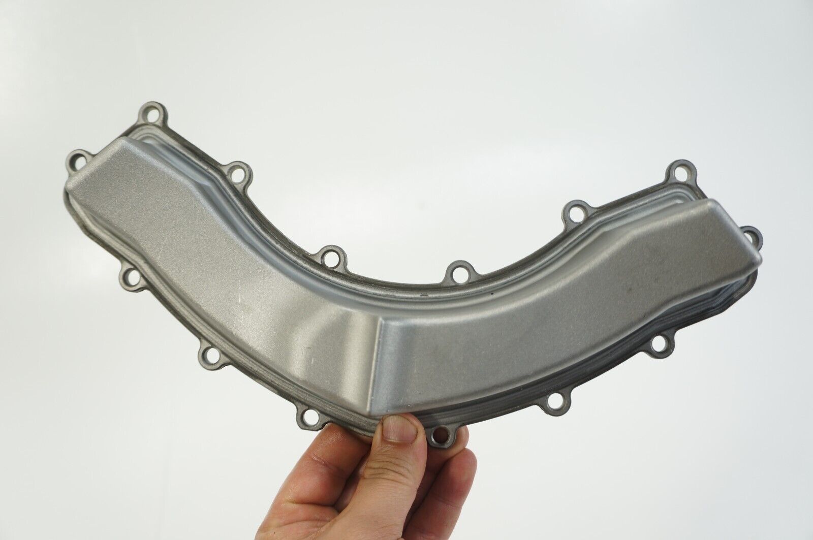 BMW 650i 550i 750li x5 4.8 v8 n62 REAR Engine Block Cover Housing 7504433 - $29.00