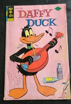Vintage Gold Key Daffy Duck Comic Book 1976 #103 25 cents - $6.99