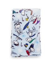 NWT Vera Bradley Peanuts Ski Jump Snowflake Snow Snoopy Woodstock Plush Throw  - £117.33 GBP