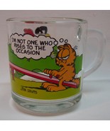 VINTAGE 1980 GARFIELD ODIE ARLENE POKEY TEDDY AT PARK Collector&#39;s GLASS MUG - $20.35 CAD